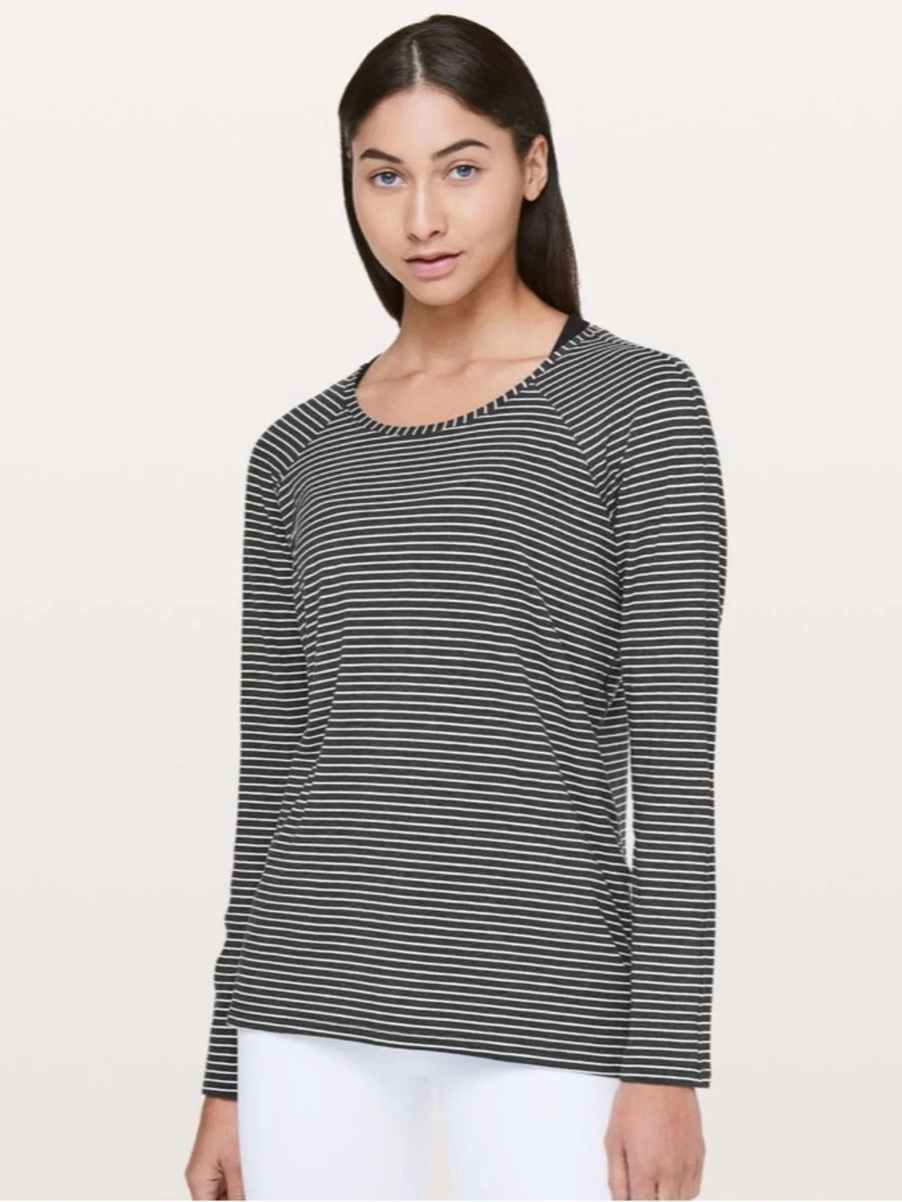 Women’s Black & White Striped Long-Sleeve Top